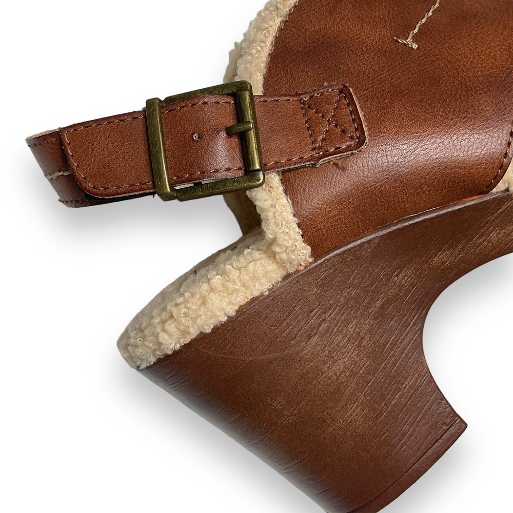 b.o.c. By Born Women Tan Brown Sherpa Lined Buckle Clogs Heels Size 11 NWOB $100 - Picture 8 of 11